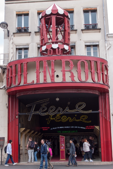 Paris - 443 - Pigalle et le Moulin Rouge